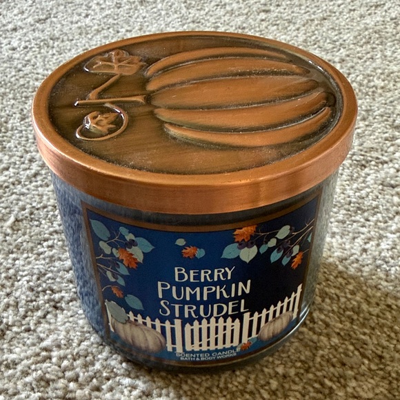 Bath & Body Works Other - DISCONTINUED Bath & Body Works Berry Pumpkin Strudel Candle